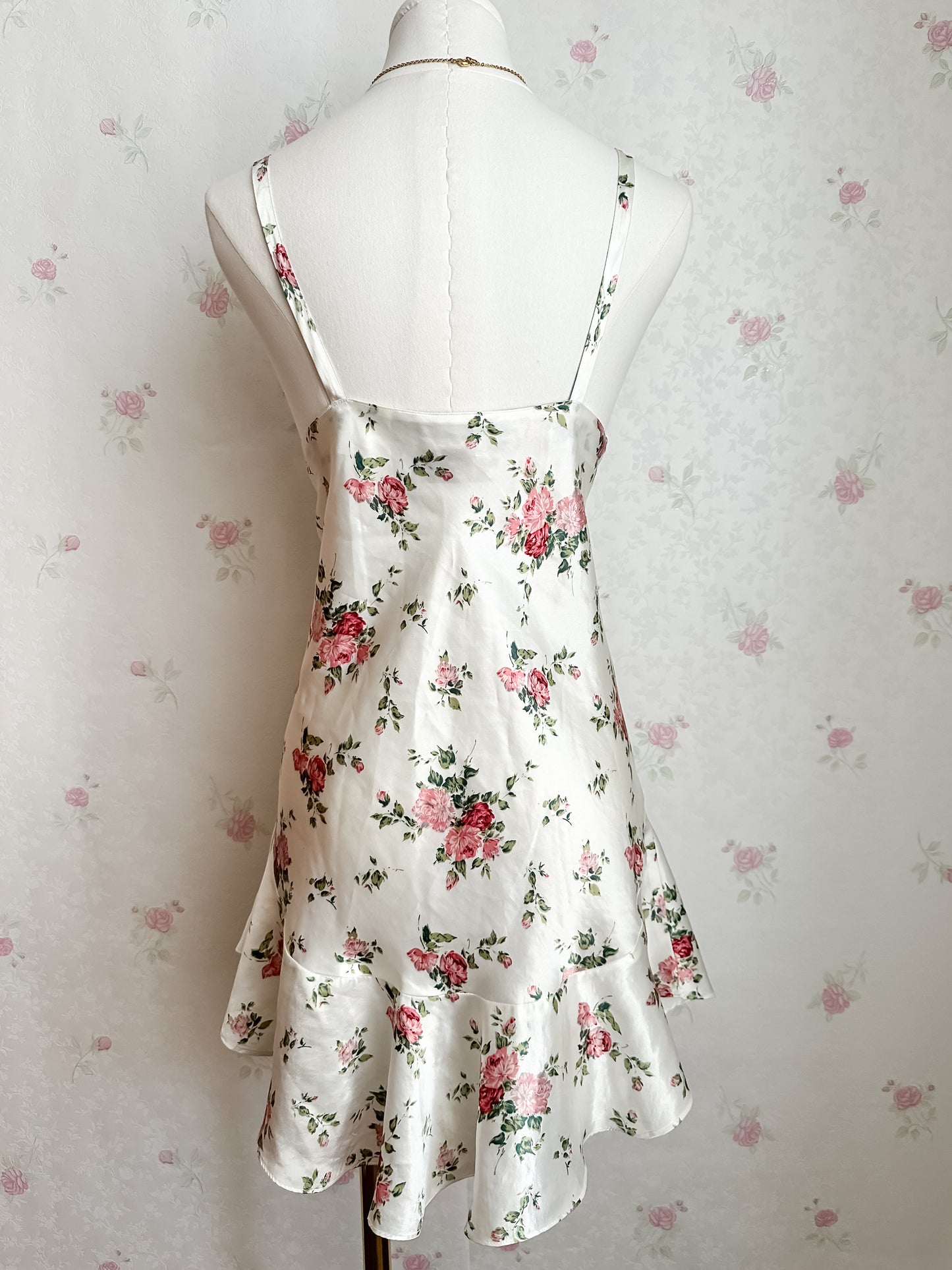 VS White Rose Garden Slipdress