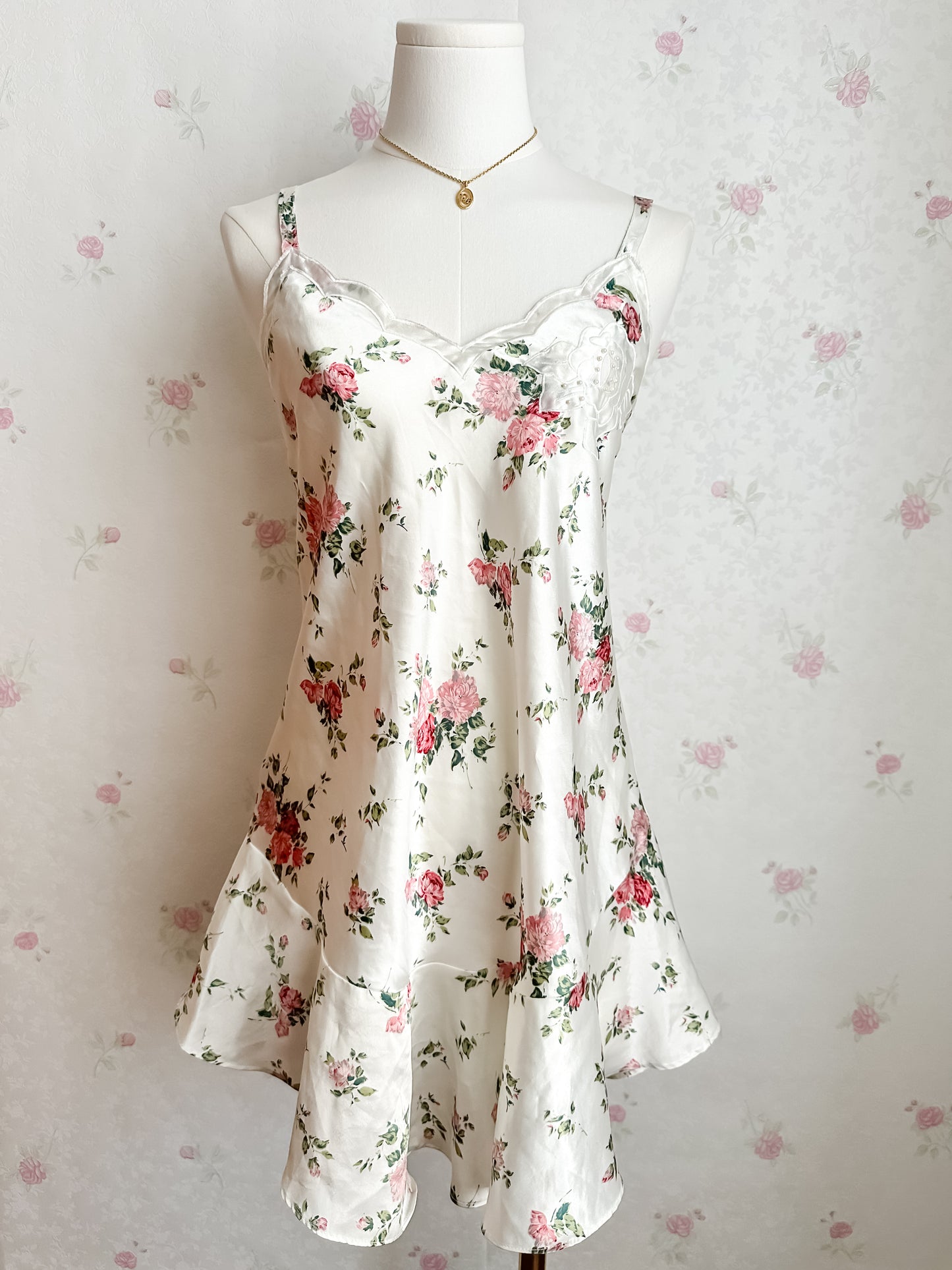 VS White Rose Garden Slipdress