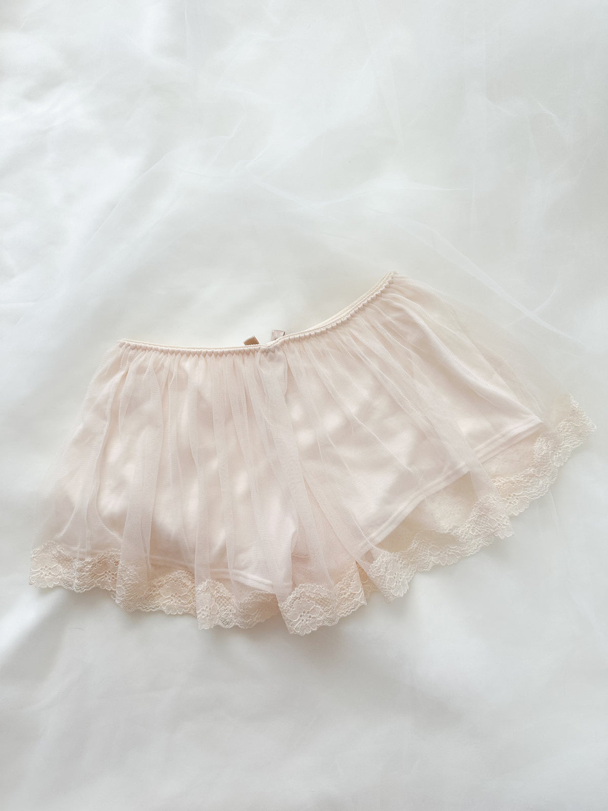 Vanilla Lace Lounge Set