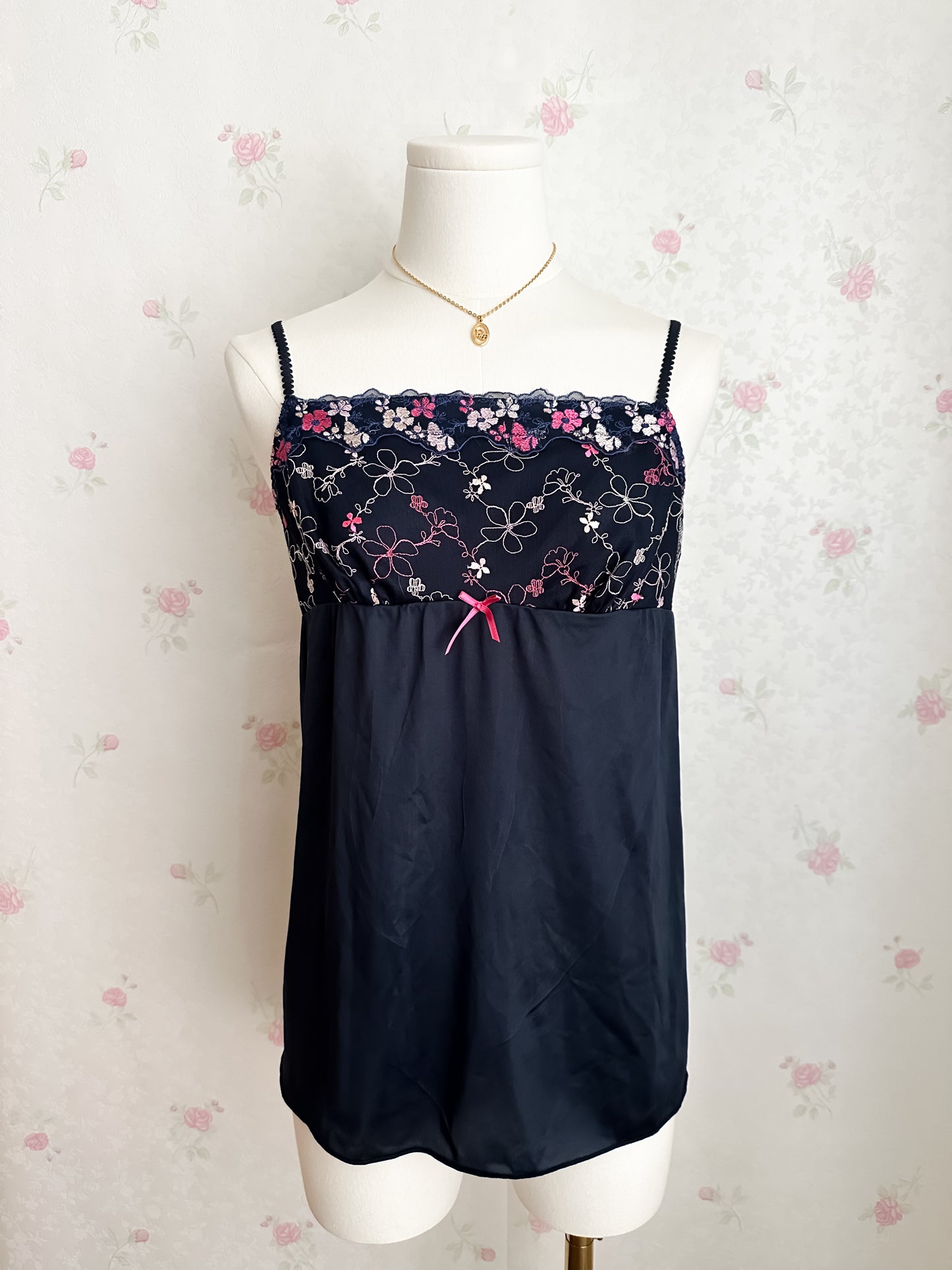Daisy Embroidery Lace Navy Camisole