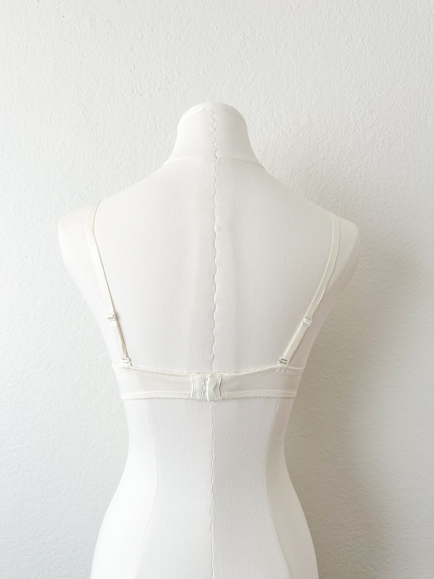 Vanilla Petals Bra Set 30A