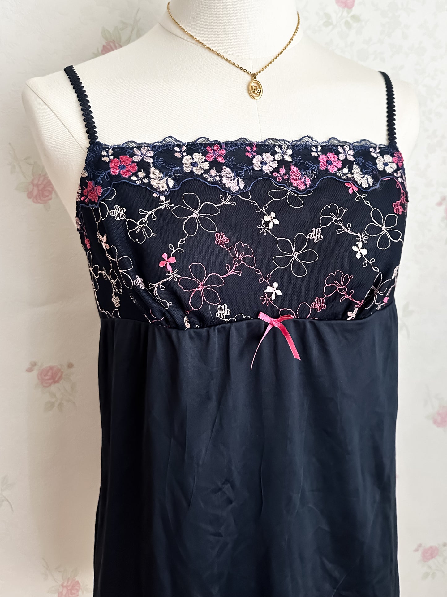 Daisy Embroidery Lace Navy Camisole