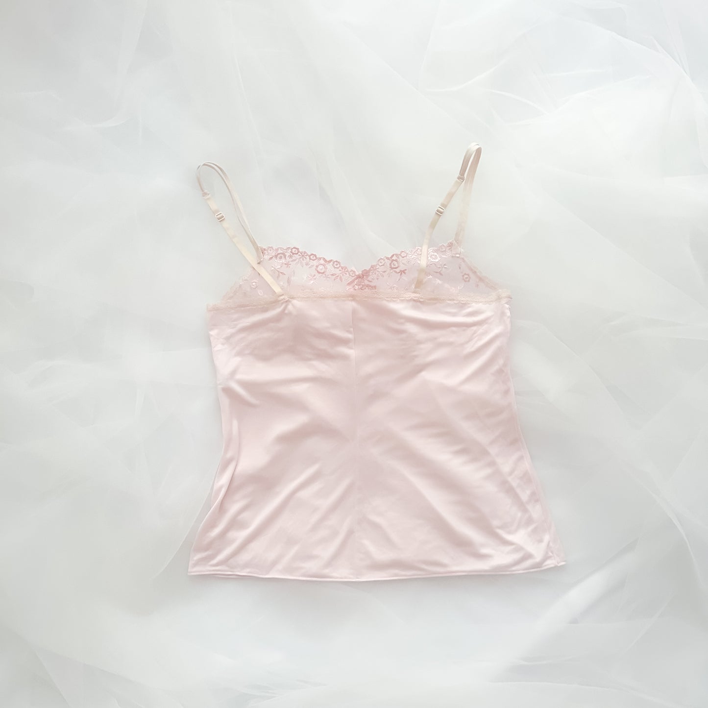 Rosé Etude Embroidery Camisole