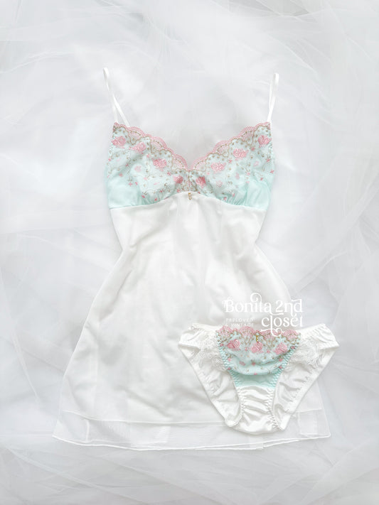 Sky Rosebud Babydoll Set