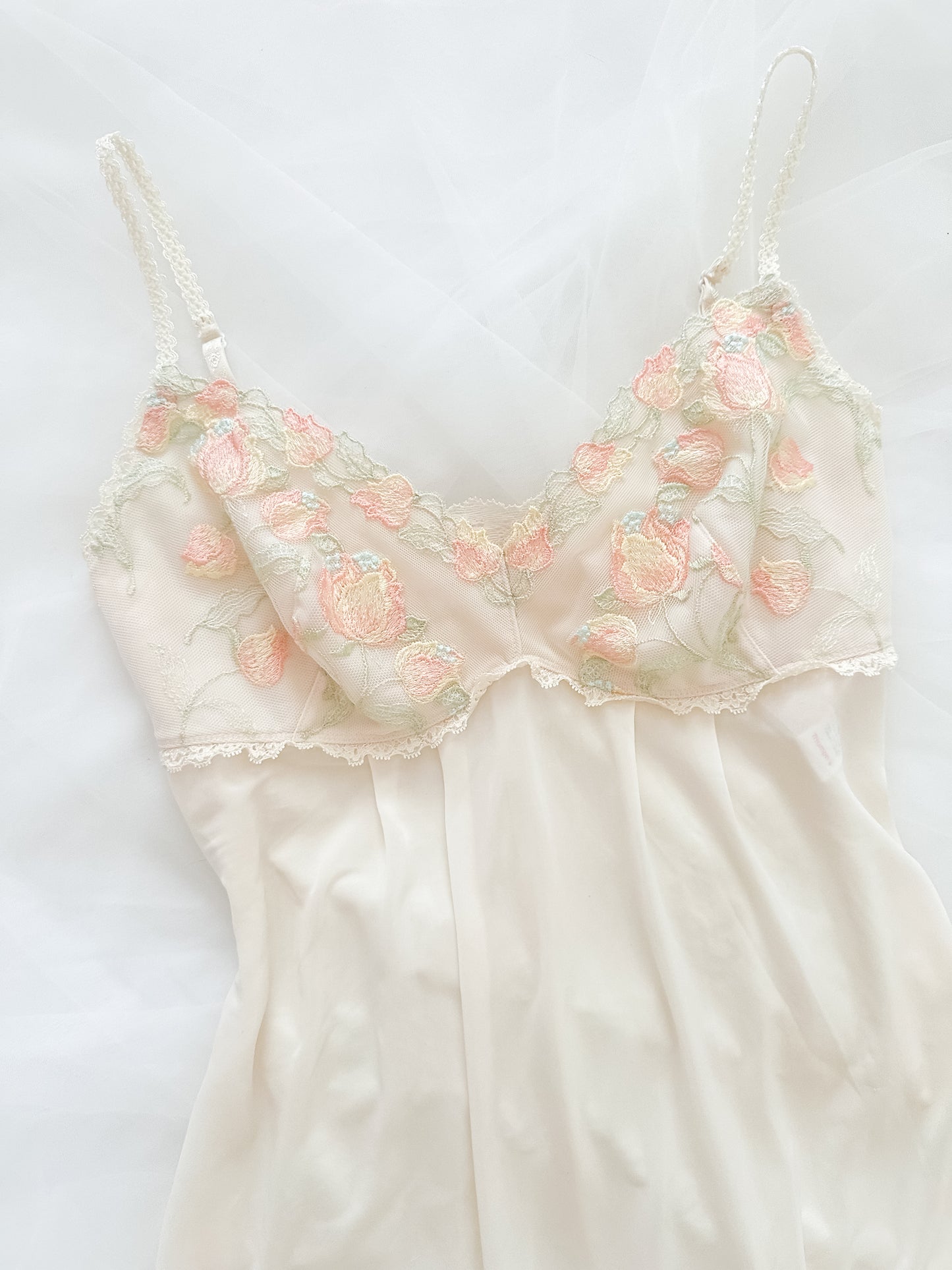 Cream Medow Bloom Camisole