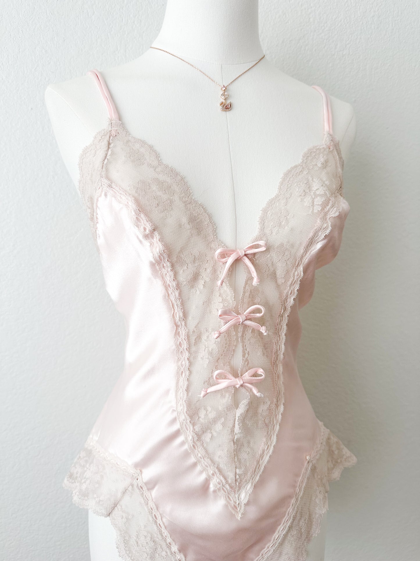 Vintage Blush Ribbon Teddy