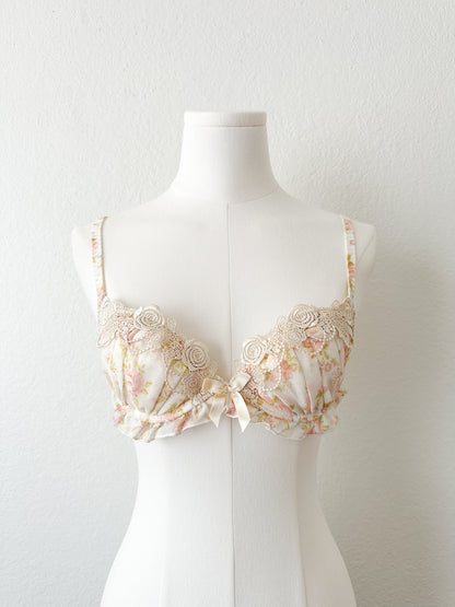Vanilla Petals Bra Set 30A