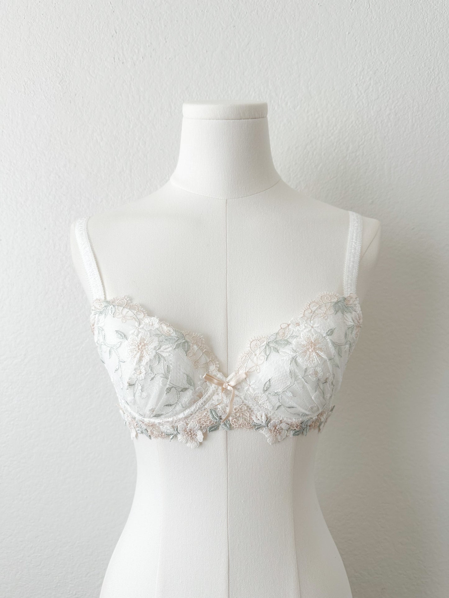 Soft Meadow Embroidery Bra Set
