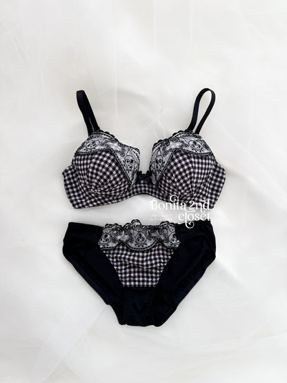 Kuromi Black Gingham Bra Set