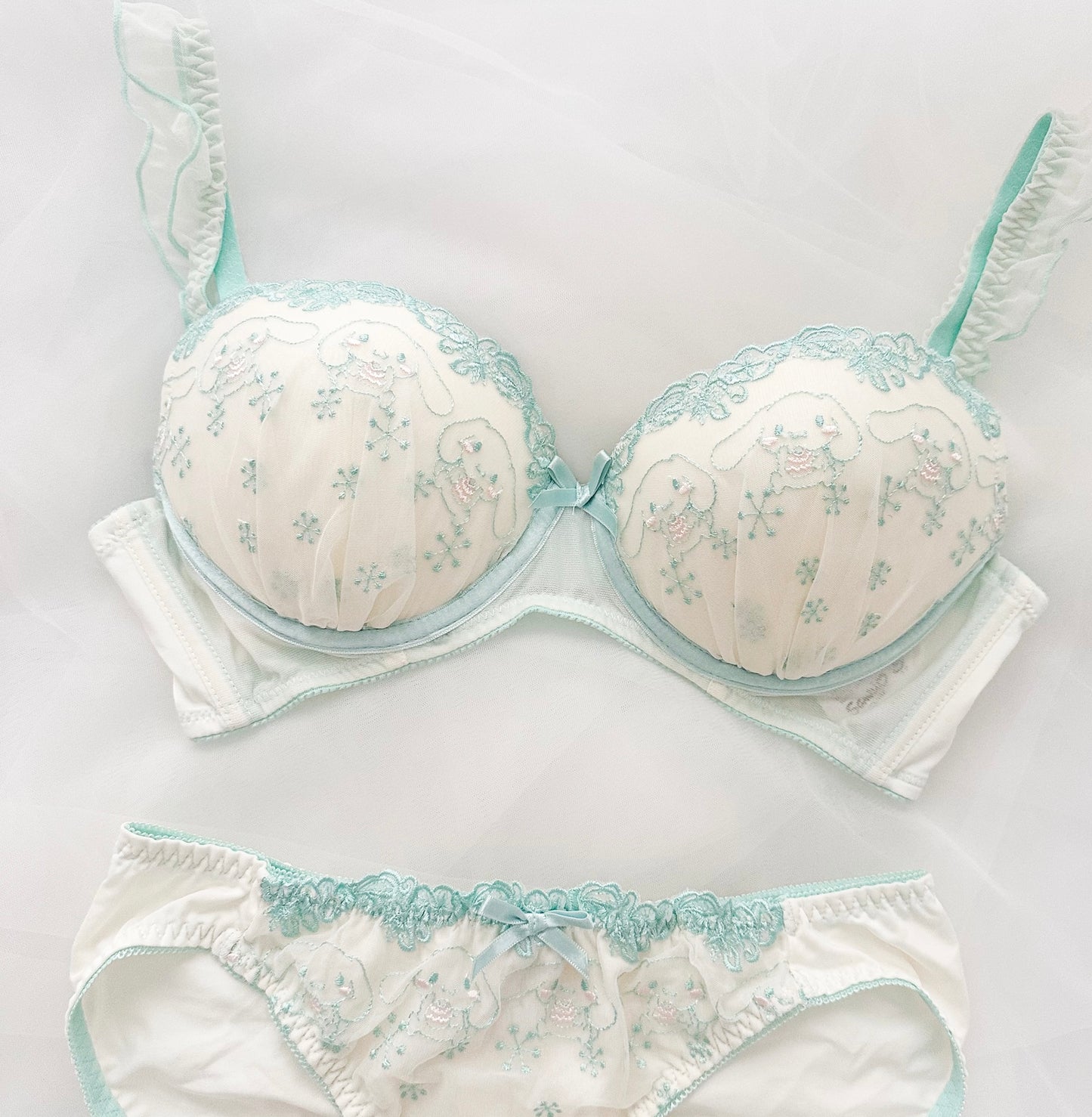 Cinnamoroll dream puff bra set