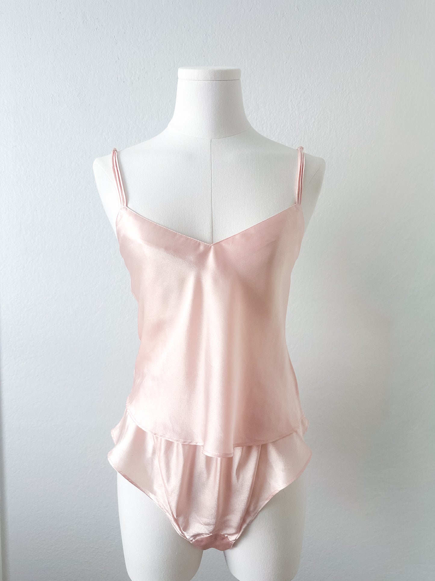 Vintage VS Blush Satin Set