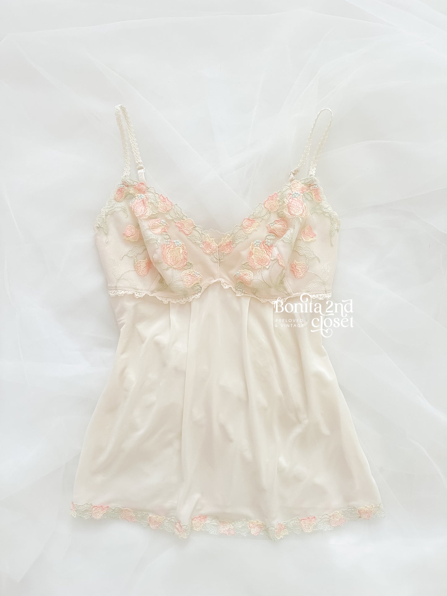 Cream Medow Bloom Camisole