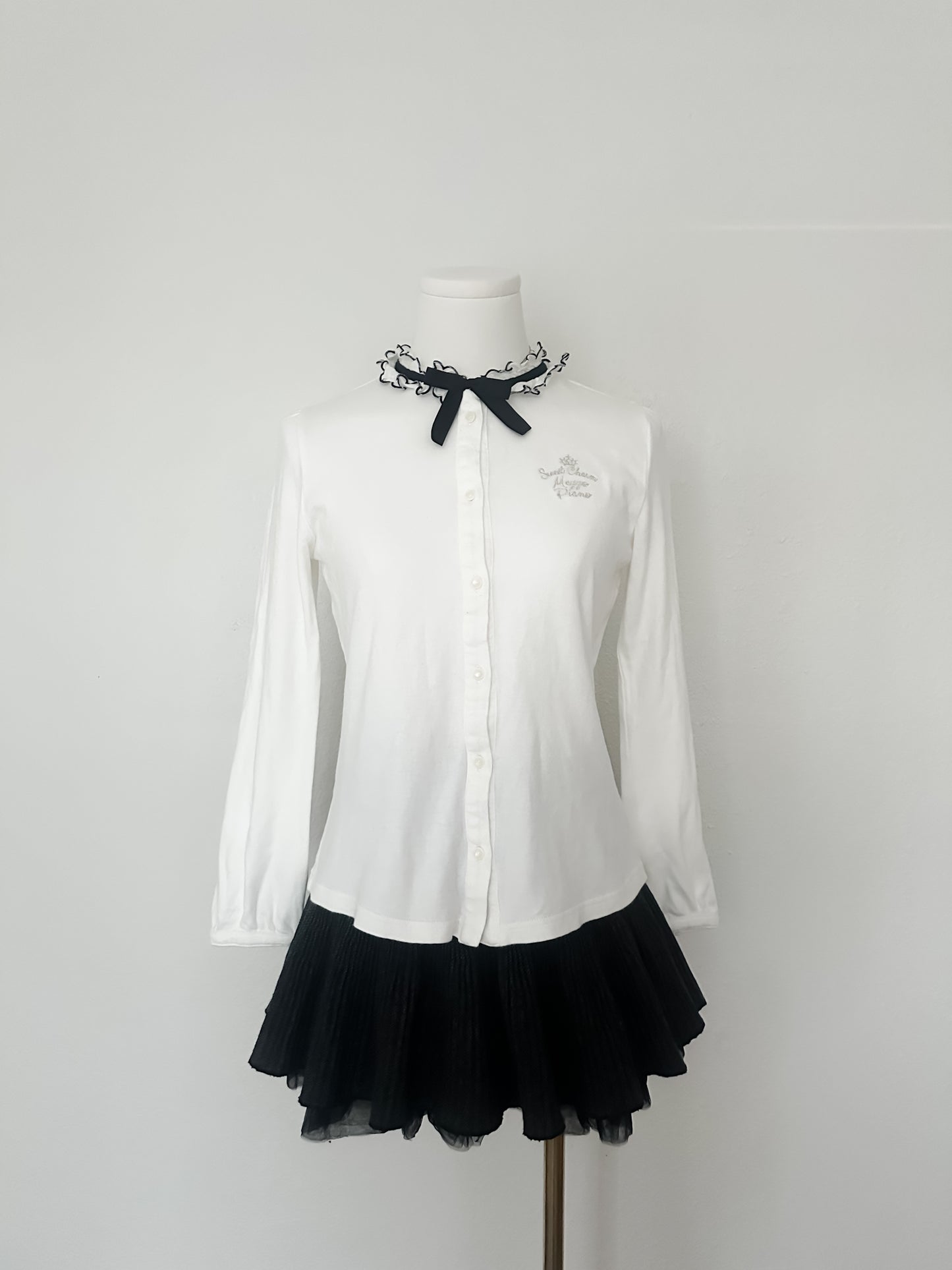 Mezzo Piano Ruffle Blouse