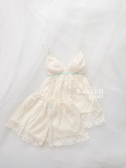 Milk Cream Lace Dream Set