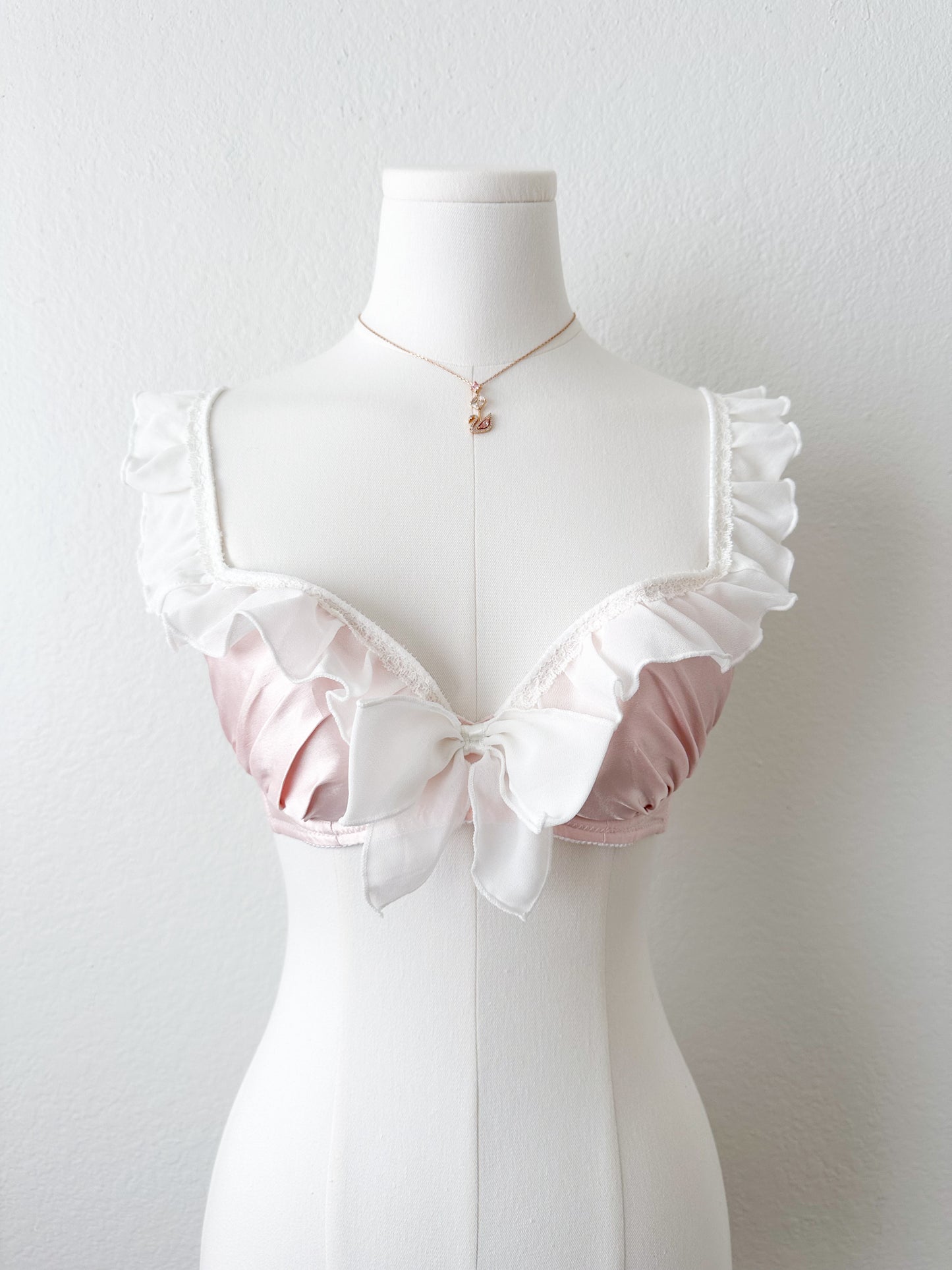 Ribbon Ruffle Bra 34A