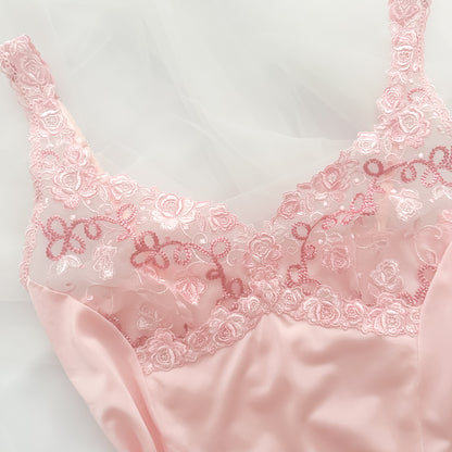 Rosette Aria Embroidery Camisole