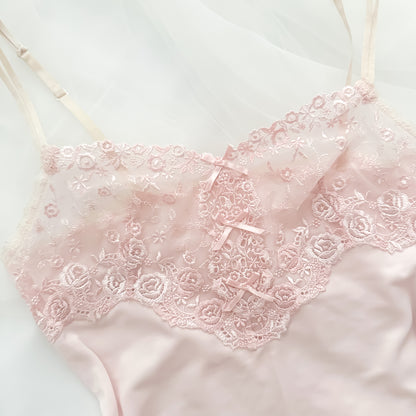 Rosé Etude Embroidery Camisole