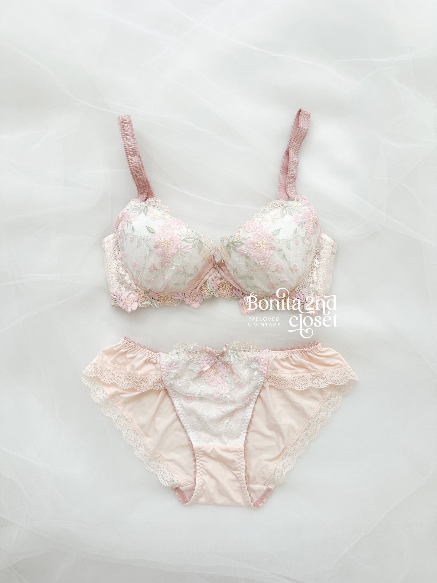 Blush Petal Lace Bra Set