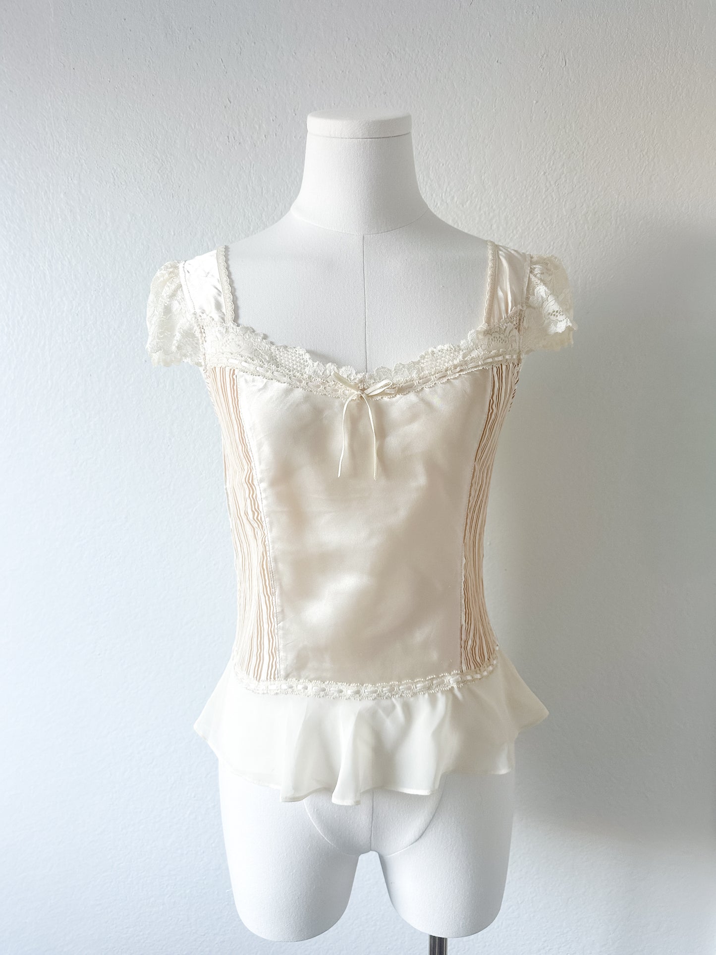 Vintage Irovy Pearl Satin Top