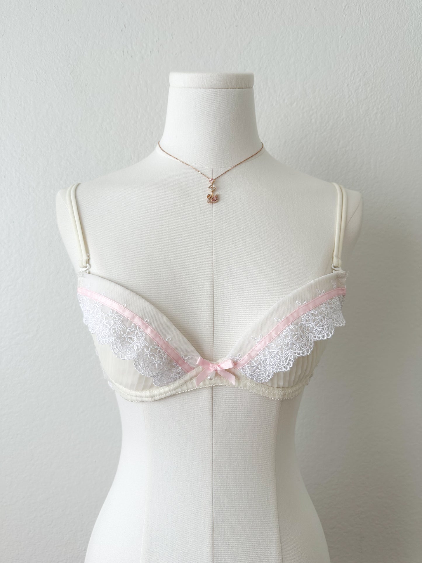 Pink Chantilly Bra 30B