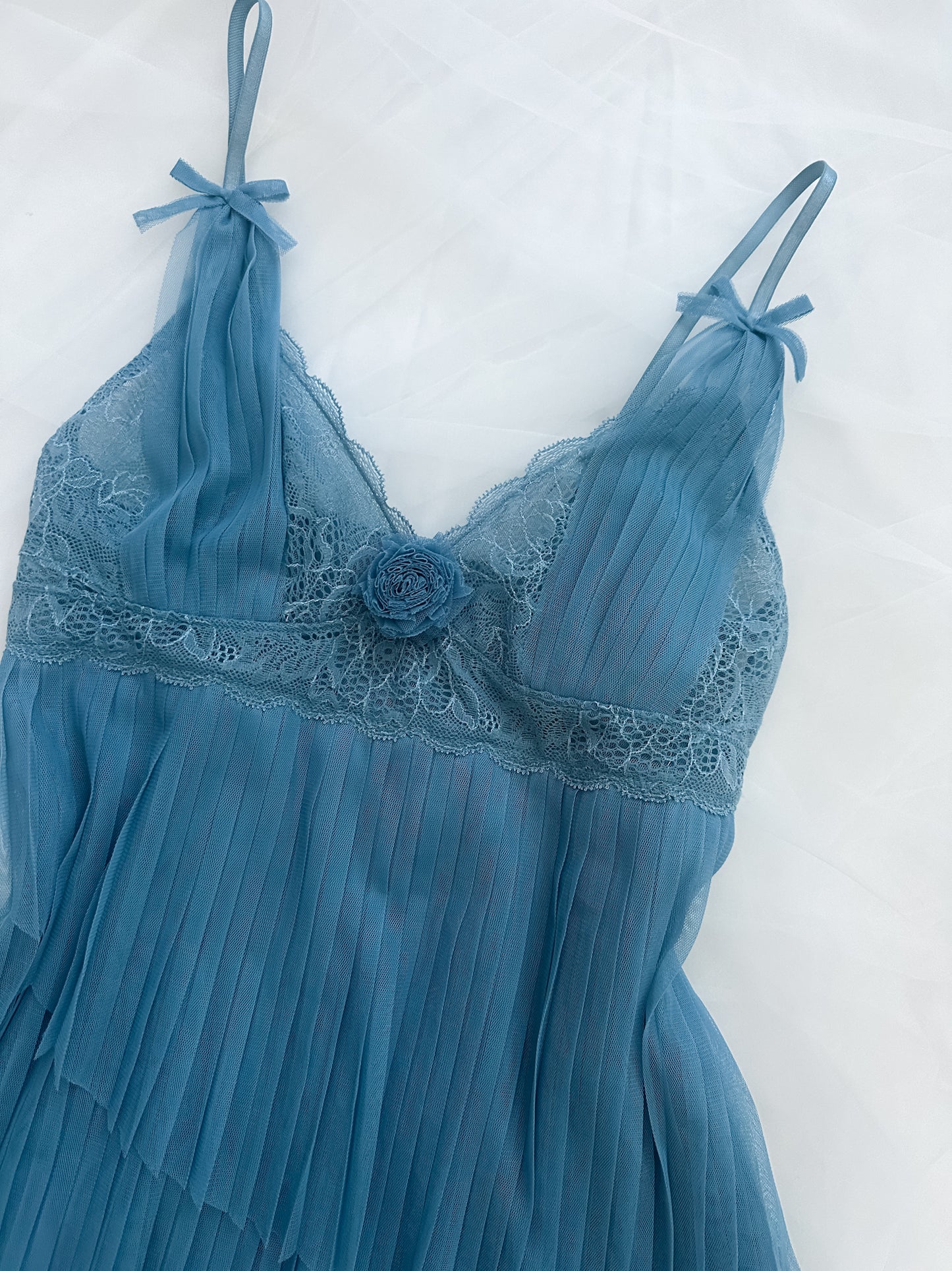 Eblin Siren Pleated Slip