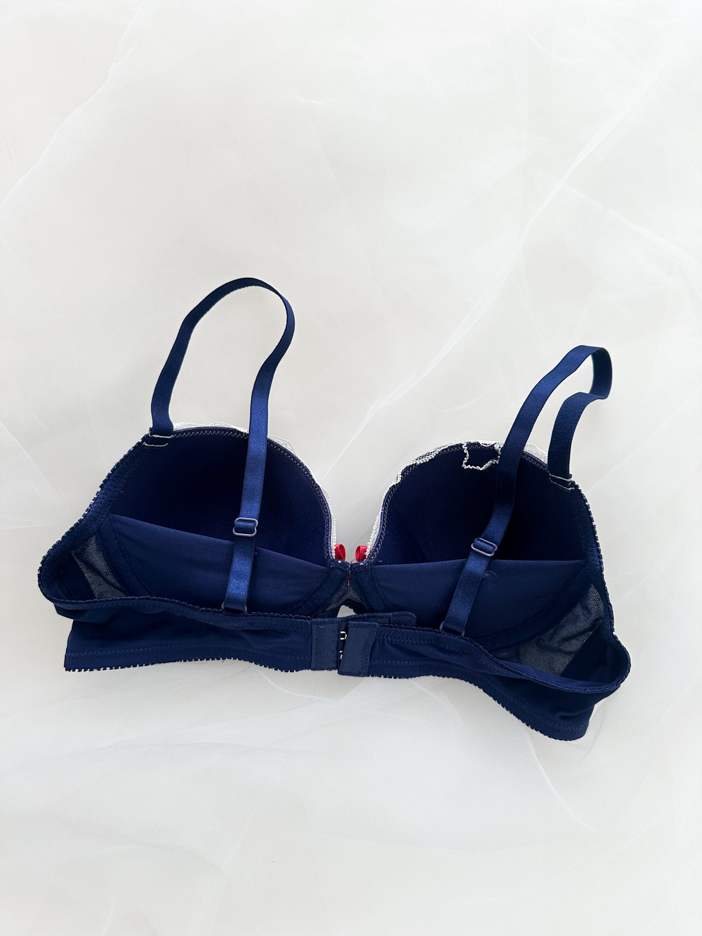 Pochaco Embroidery Lace Bra Set