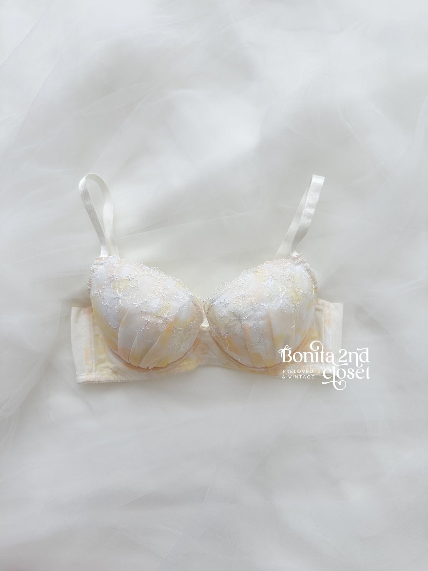 Vanilla Daisy Lace Bra 32C