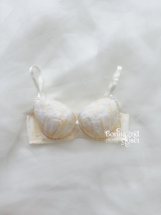 Vanilla Daisy Lace Bra 32C