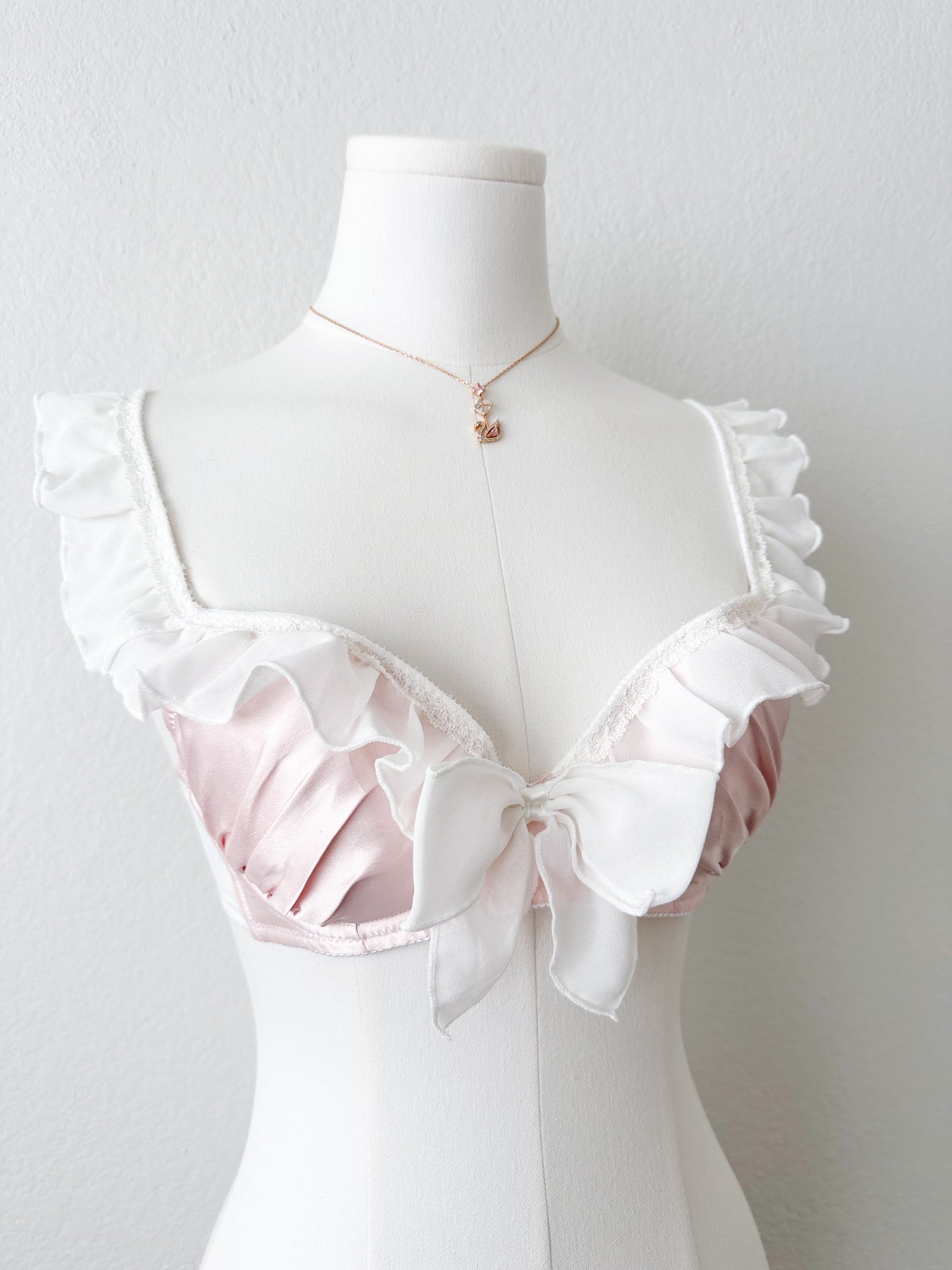Ribbon Ruffle Bra 34A