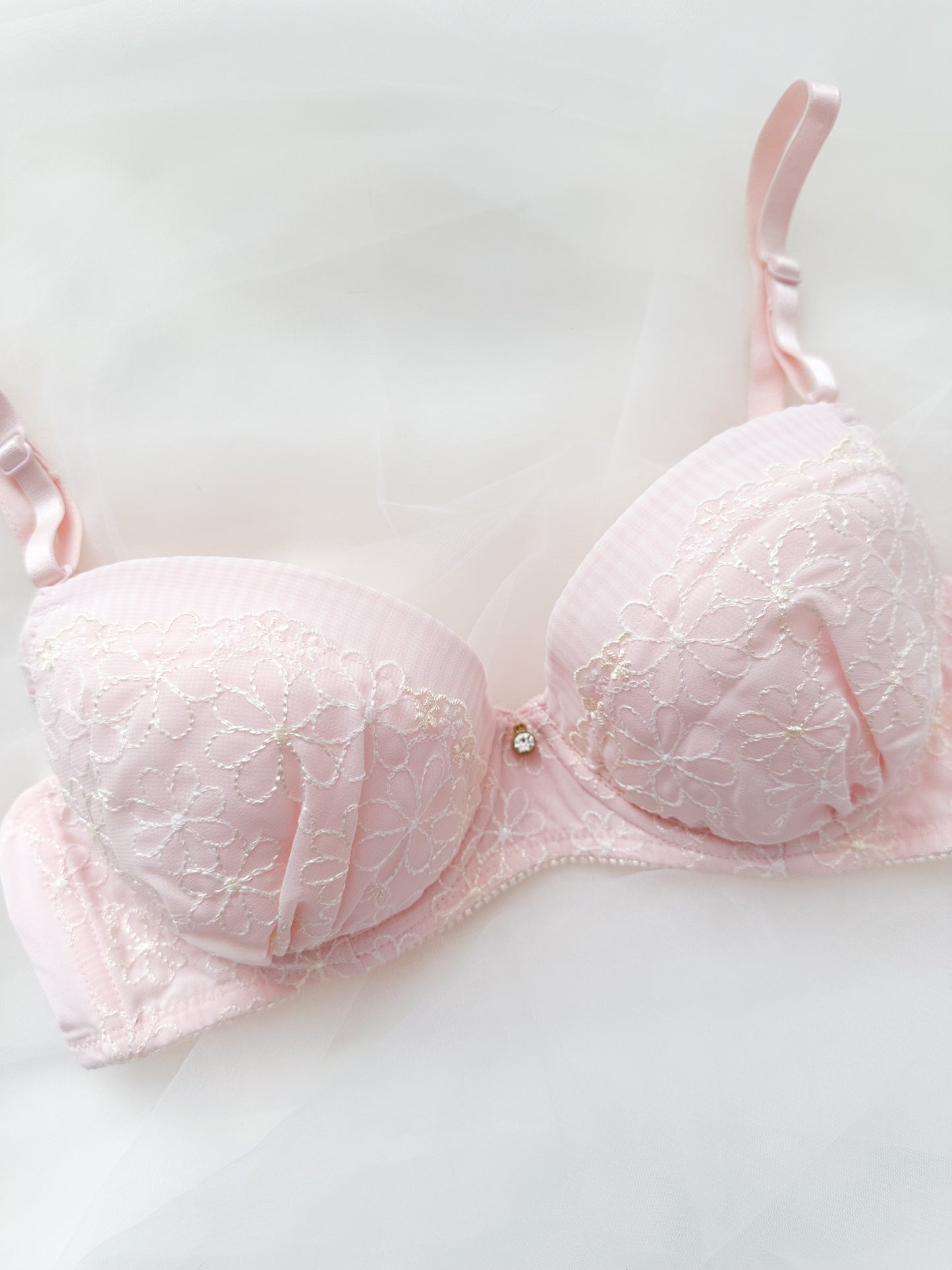 Daisy Bloom Bra 34B & 36A