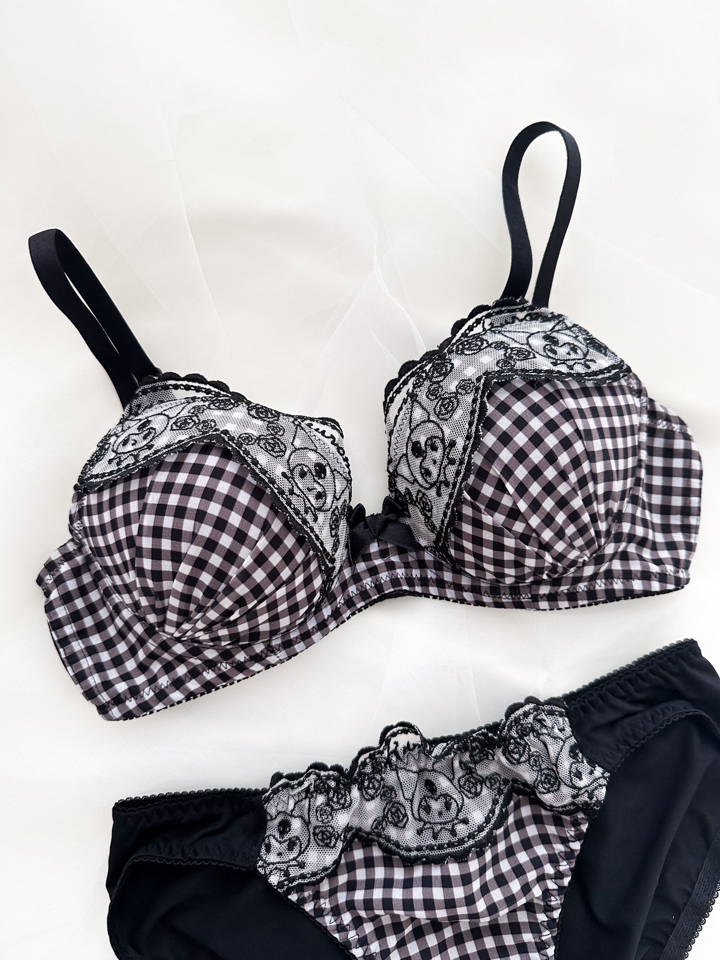 Kuromi Black Gingham Bra Set
